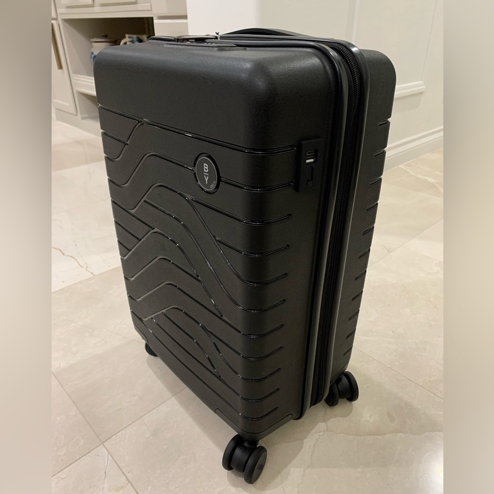 Bric's Ulisse 21" CarryOn Expandable Spinner Luggage Gem